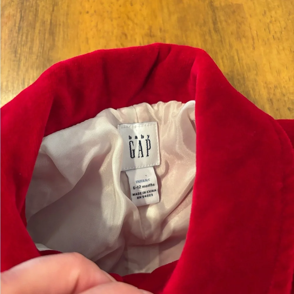 Gap velour red coat baby girl‎ 6-12 months